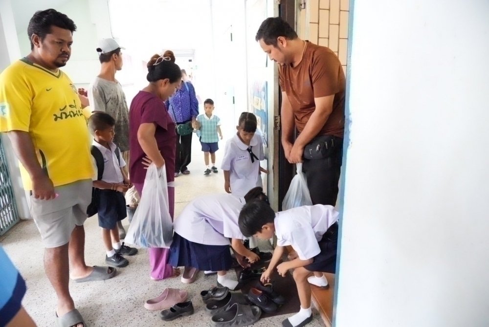 <div style='text-align:center;'><a href='img/article/art_1747372624/image/g/056ee82818f5e3dc8b3f809b840fea9d1_1626995785.jpg' target='_blank' style='color:#FFF !important;' download><b>ดาวน์โหลดรูปภาพ</b> <span style='font-size:12px;'>(1,000 x 669 px)</span></a></div>