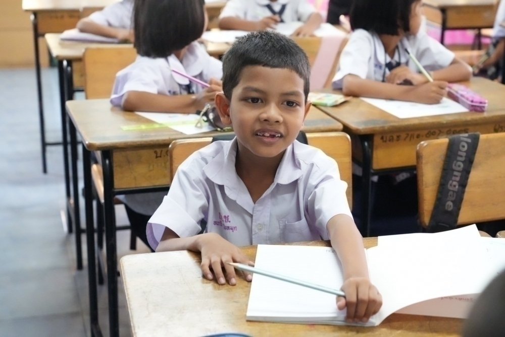 <div style='text-align:center;'><a href='img/article/art_1747372624/image/g/0d5178b74ea8ef5445de531ceade48151_1407354628.jpg' target='_blank' style='color:#FFF !important;' download><b>ดาวน์โหลดรูปภาพ</b> <span style='font-size:12px;'>(1,000 x 669 px)</span></a></div>