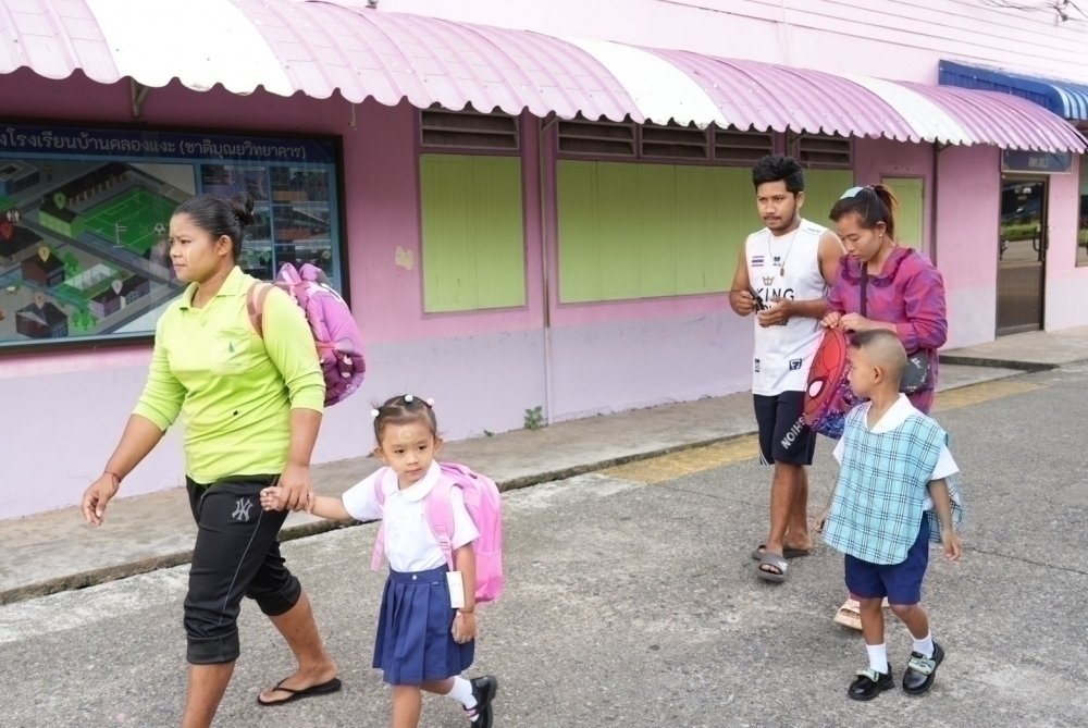 <div style='text-align:center;'><a href='img/article/art_1747372624/image/g/51eb6a3f40d9d77d15847c0393a0287a1_3322451951.jpg' target='_blank' style='color:#FFF !important;' download><b>ดาวน์โหลดรูปภาพ</b> <span style='font-size:12px;'>(1,000 x 669 px)</span></a></div>