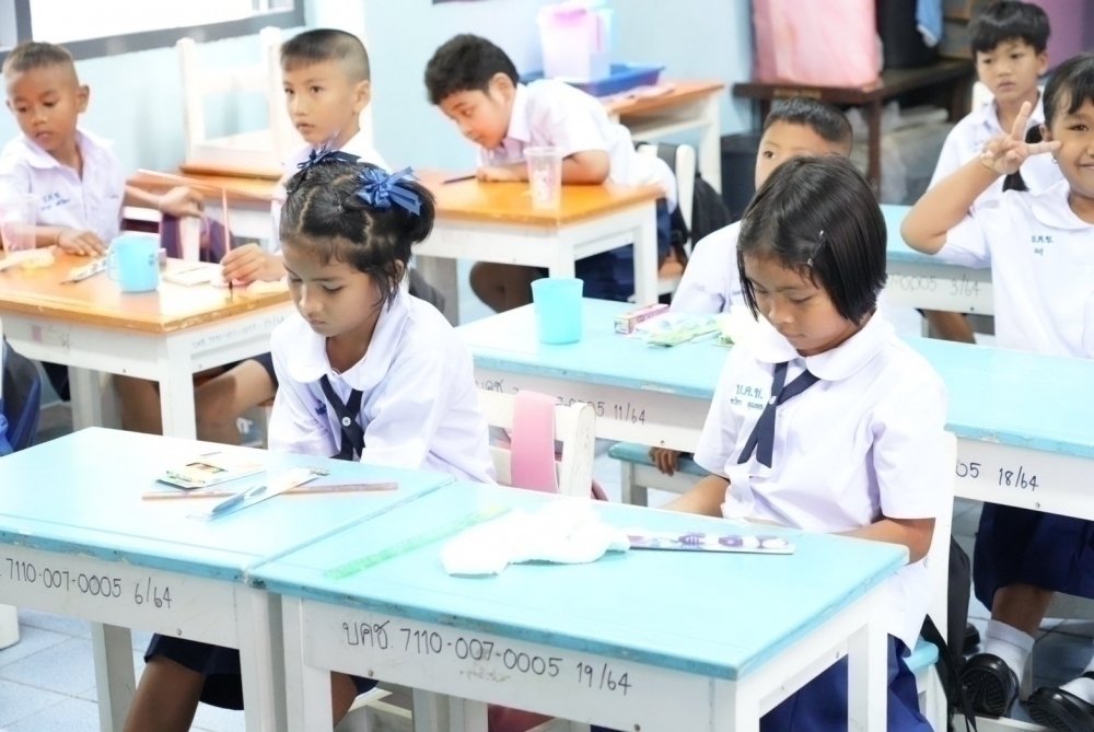 <div style='text-align:center;'><a href='img/article/art_1747372624/image/g/e49048f32189ef57258d5ffad6c2c13c1_1832841825.jpg' target='_blank' style='color:#FFF !important;' download><b>ดาวน์โหลดรูปภาพ</b> <span style='font-size:12px;'>(1,000 x 669 px)</span></a></div>