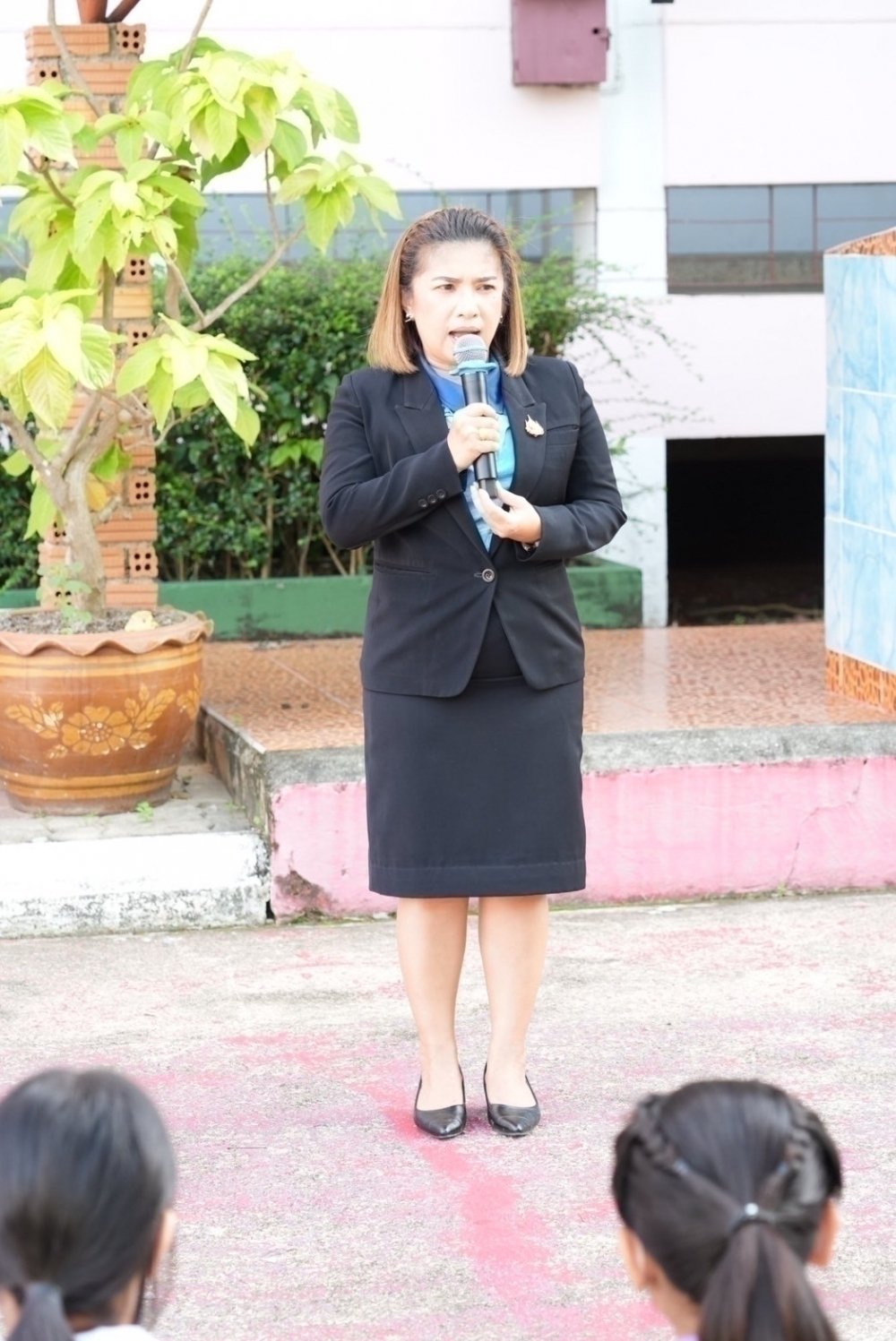 <div style='text-align:center;'><a href='img/article/art_1747372624/image/g/fd34963ef5654e145a2ebdb7ea518a7e1_2728838331.jpg' target='_blank' style='color:#FFF !important;' download><b>ดาวน์โหลดรูปภาพ</b> <span style='font-size:12px;'>(1,000 x 1,497 px)</span></a></div>