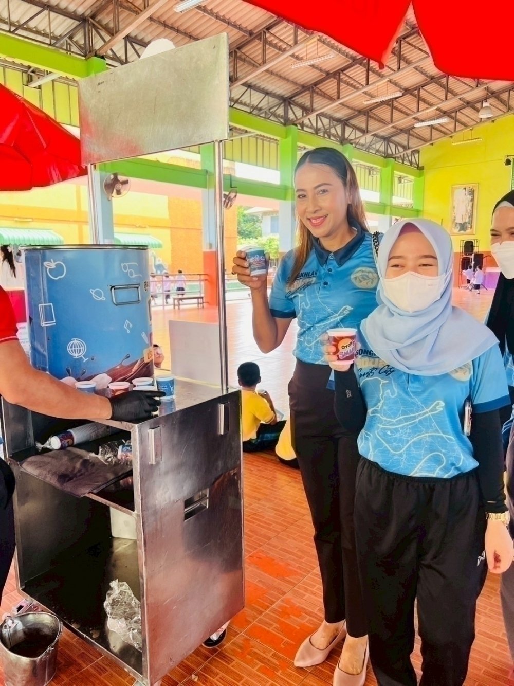 <div style='text-align:center;'><a href='img/article/art_1749201433/image/g/2b70a124f50c1d7ad3508ada7cbfdd4e1_1525312819.jpg' target='_blank' style='color:#FFF !important;' download><b>ดาวน์โหลดรูปภาพ</b> <span style='font-size:12px;'>(1,000 x 1,334 px)</span></a></div>