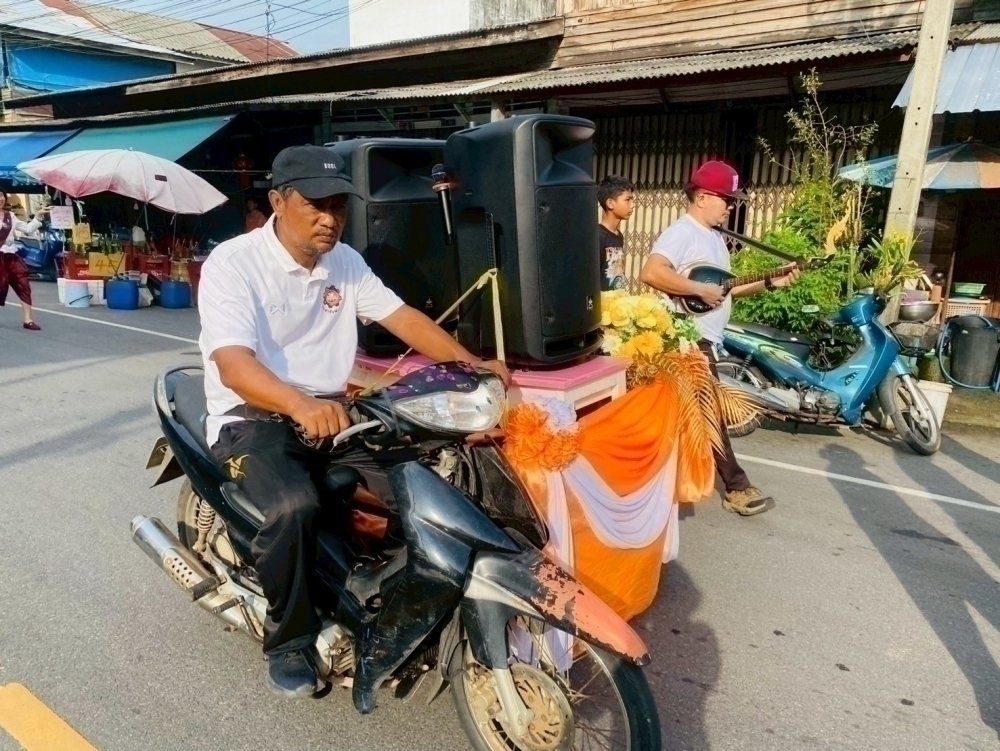 <div style='text-align:center;'><a href='img/article/art_1753070560/image/g/1f346d81fef3de7725c4c2a000cc5fb31_1486093056.jpg' target='_blank' style='color:#FFF !important;' download><b>ดาวน์โหลดรูปภาพ</b> <span style='font-size:12px;'>(1,000 x 751 px)</span></a></div>