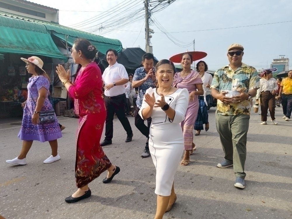 <div style='text-align:center;'><a href='img/article/art_1753070560/image/g/27eb5a7bae0728b0a81e3b571c6535a61_2140036002.jpg' target='_blank' style='color:#FFF !important;' download><b>ดาวน์โหลดรูปภาพ</b> <span style='font-size:12px;'>(1,000 x 750 px)</span></a></div>