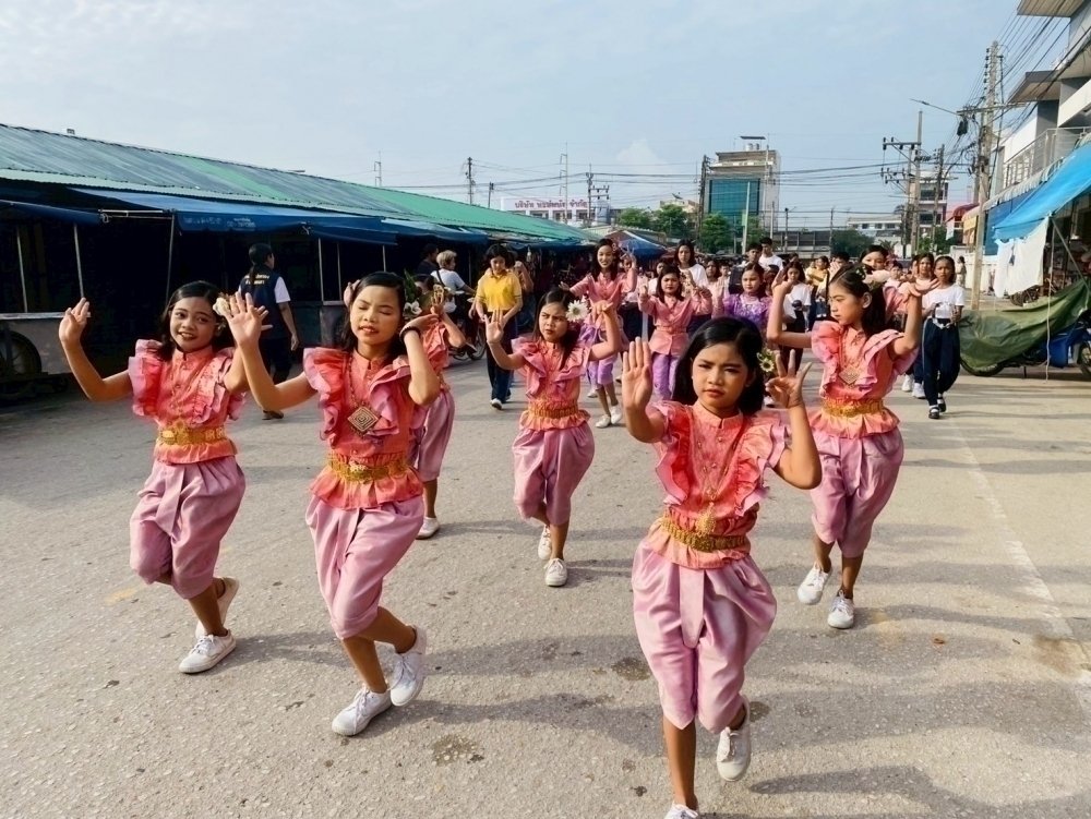 <div style='text-align:center;'><a href='img/article/art_1753070560/image/g/ac6c56977687f7a44a854fb3000f2fa81_2578776596.jpg' target='_blank' style='color:#FFF !important;' download><b>ดาวน์โหลดรูปภาพ</b> <span style='font-size:12px;'>(1,000 x 751 px)</span></a></div>