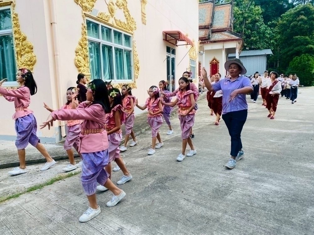 <div style='text-align:center;'><a href='img/article/art_1753070560/image/g/dd47744f69e466becf4ab8574394ead11_2534133210.jpg' target='_blank' style='color:#FFF !important;' download><b>ดาวน์โหลดรูปภาพ</b> <span style='font-size:12px;'>(1,000 x 751 px)</span></a></div>