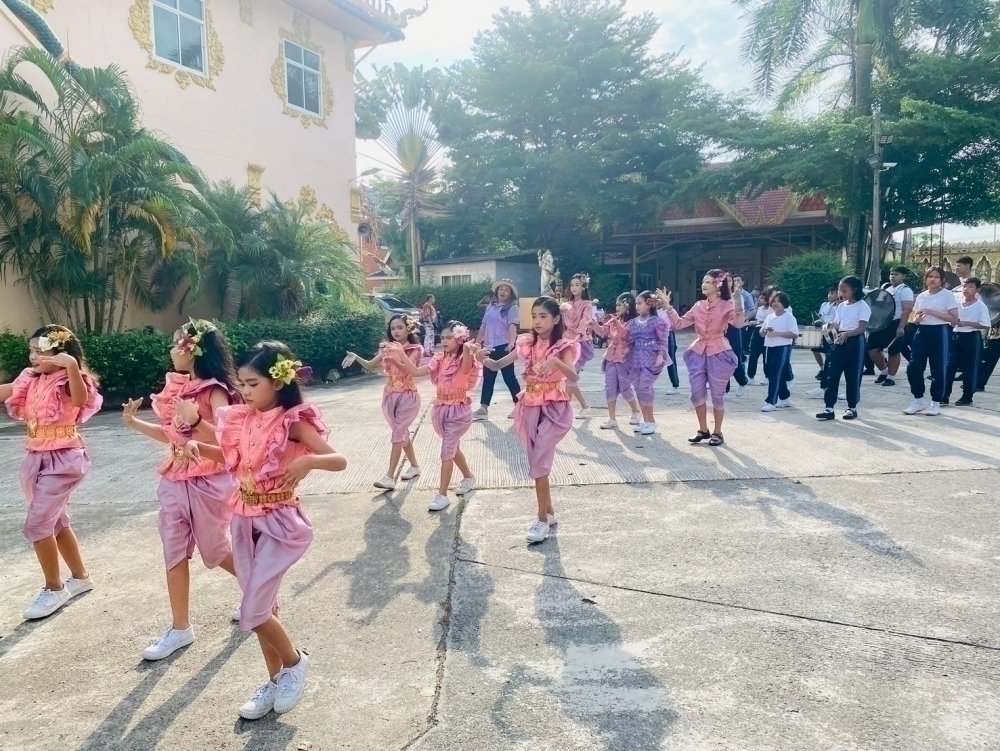 <div style='text-align:center;'><a href='img/article/art_1753070560/image/g/ecdb3e4e6a19cd9f11296a3b5721ada01_2495058191.jpg' target='_blank' style='color:#FFF !important;' download><b>ดาวน์โหลดรูปภาพ</b> <span style='font-size:12px;'>(1,000 x 751 px)</span></a></div>