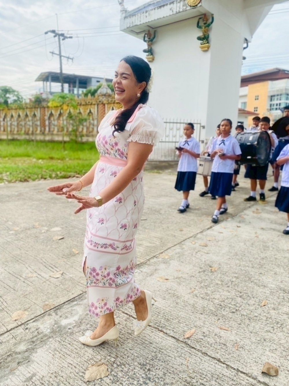 <div style='text-align:center;'><a href='img/article/art_1753071081/image/g/bdec5e95ec59e36bd2ad6d93f11be88d1_3493198527.jpg' target='_blank' style='color:#FFF !important;' download><b>ดาวน์โหลดรูปภาพ</b> <span style='font-size:12px;'>(1,000 x 1,334 px)</span></a></div>